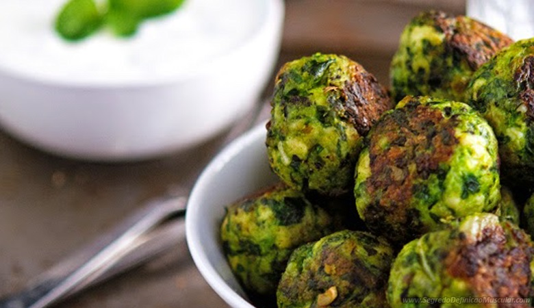 Receita de Bolinho de Brócolis, receitinha saudável e vegetariana que ninguém resiste