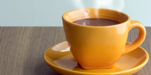 Receita de Chocolate Quente Cremoso mais gostoso do que o de cafeteria