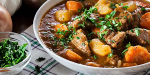 Receita de Picadinho Oriental com Lombo e Abacaxi, a receitinha que tem um toque brasileiro