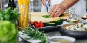 Cozinha sustentável: entenda essas DICAS para uma boa organização, preparo de alimentos e limpeza