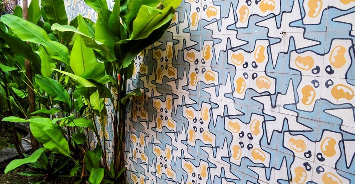 Reutilize azulejos e cerâmicas no jardim! ESTAS ideias darão charme ao espaço!