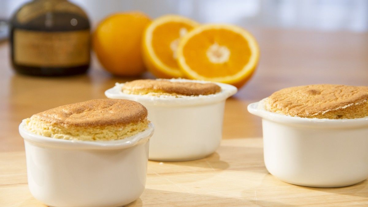 Receita de Suflê de Laranja. Prepare ASSIM essa sobremesa fofinha e cremosa