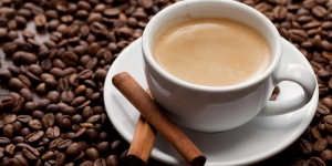 Receita de Café com Canela que fica cremoso e serve para QUALQUER HORA DO DIA!