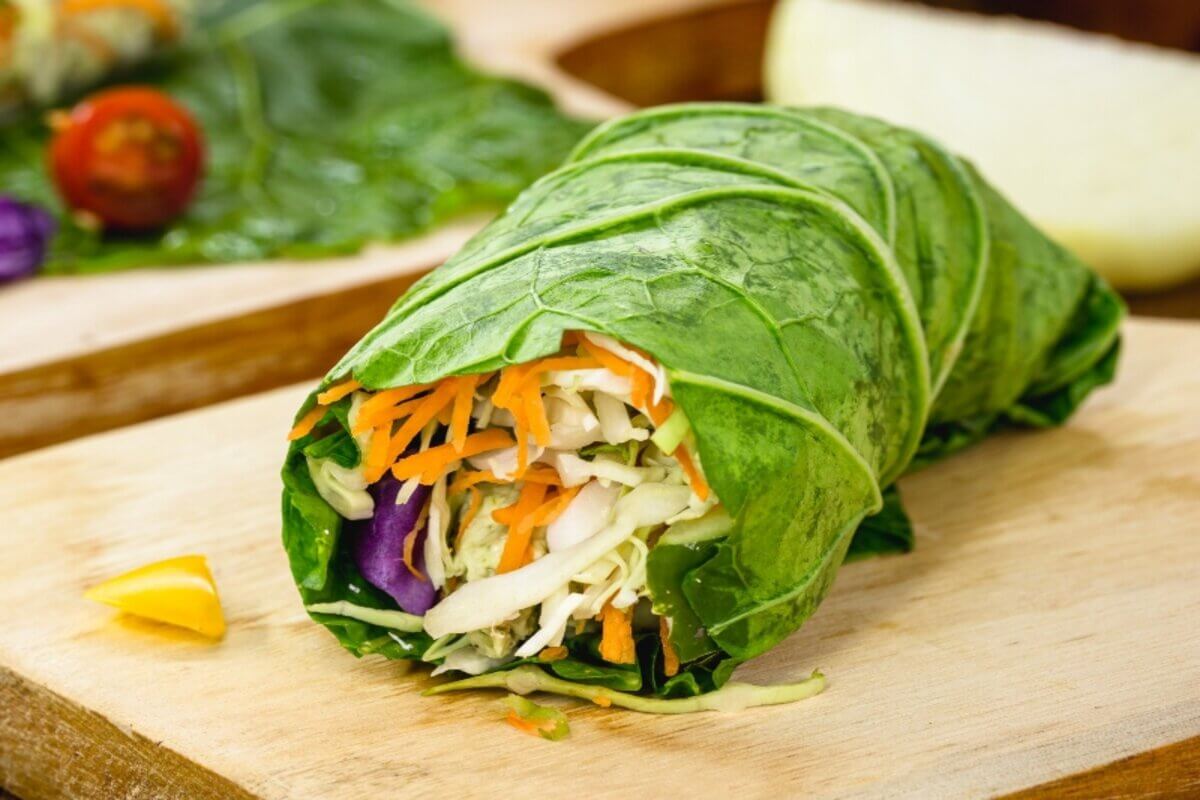 Wrap de Couve com Legumes