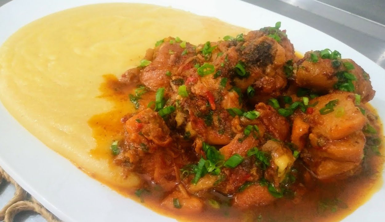 Frango Ensopado com Polenta