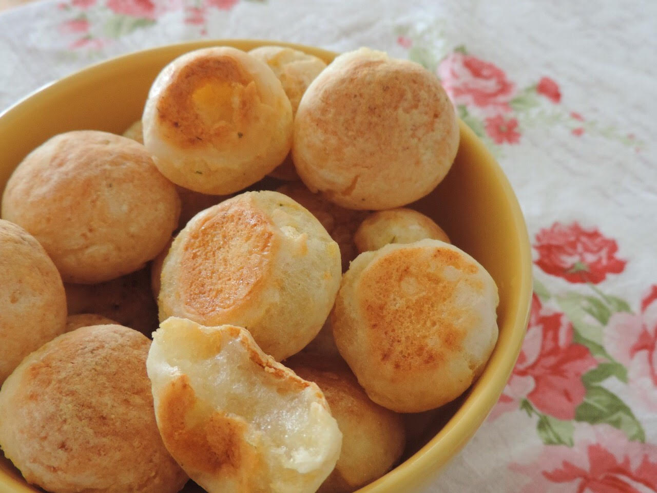 Pão de Queijo Vegano com Batata-doce