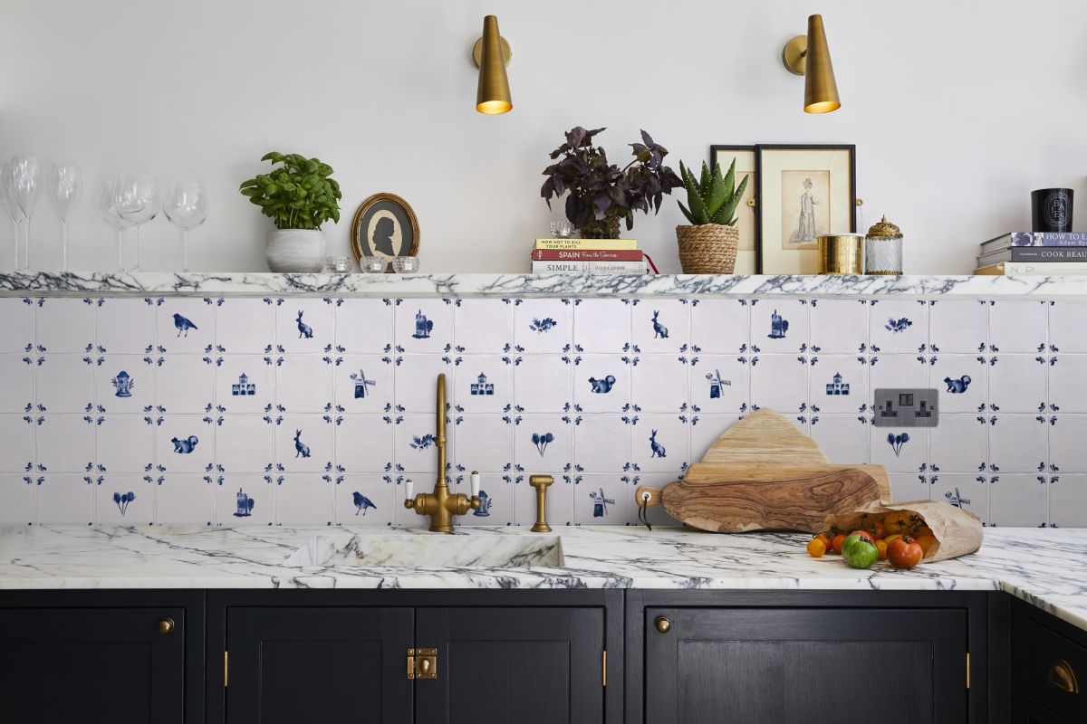 backsplash com desenhos