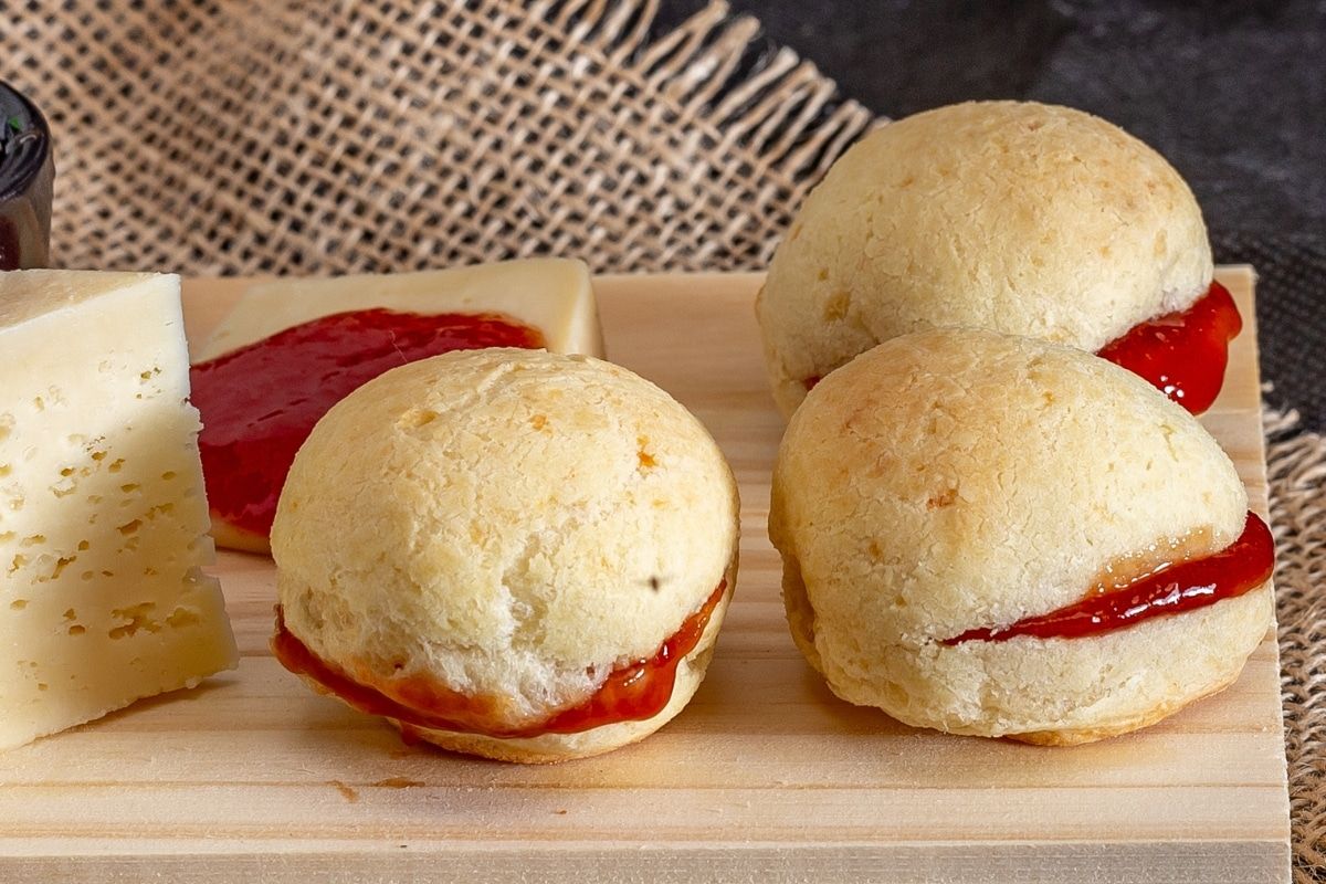 Pão de Queijo Romeu e Julieta