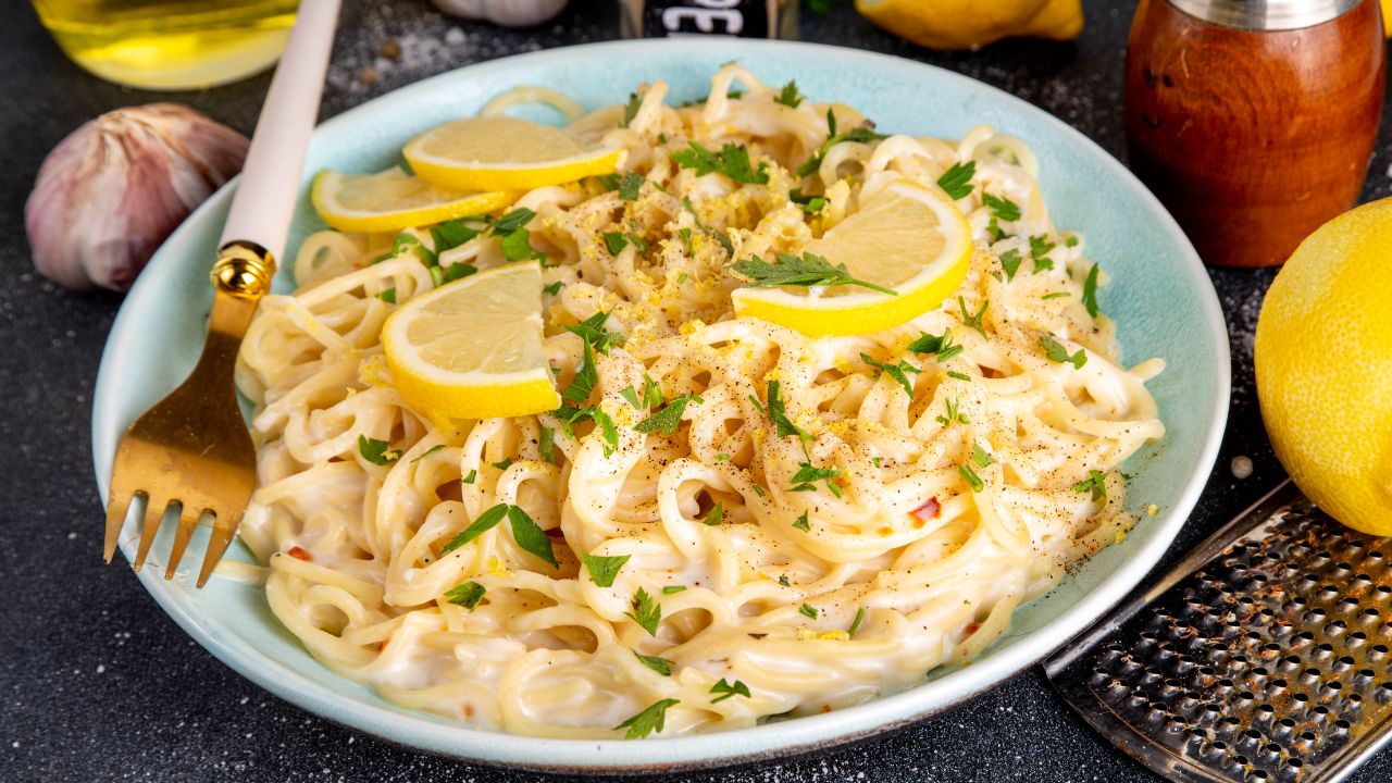 massa caseira com lemon pepper de tempero